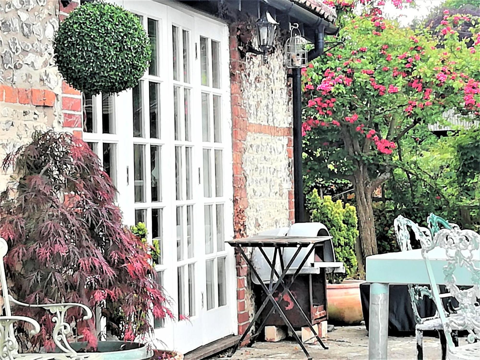 Escape The Ordinary - Piddle Inn The Home Private Self Cater Holiday Dorchester Bagian luar foto